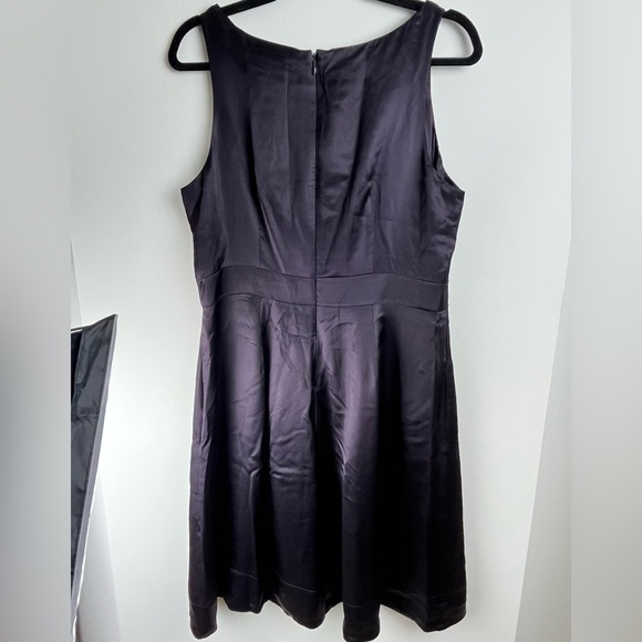 Banana Republic 100% Silk Dress Dark Purple - Picture 2 of 3